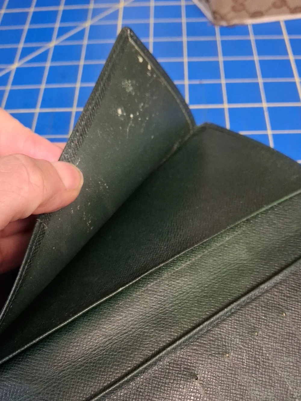 Louis Vuitton Dark Green Textured Leather Long Slim Wallet 7x5 Preloved